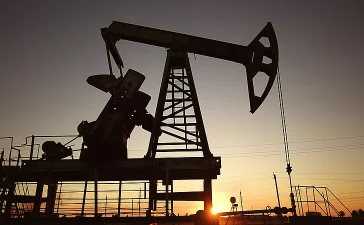 Petróleo WTI retrocede 1.46 % mientras crecen las tensiones en el Golfo