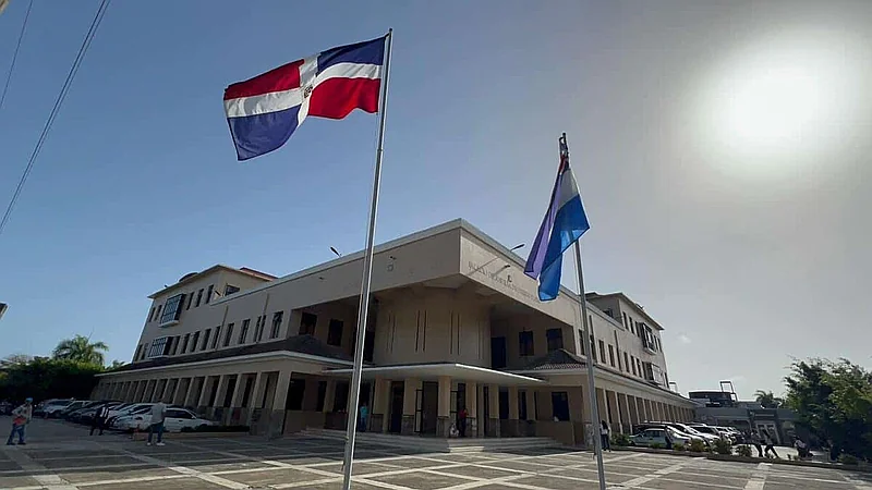 Defensa de acusada de secuestro de alemán pide más tiempo y audiencia se pospone en Puerto Plata