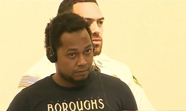 Dominicano y hondureño detenidos en Massachusetts por robar aceite de cocina usado
