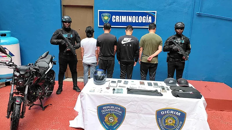 Red transnacional: cuatro colombianos detenidos en Piantini por robos con Rolex y armas