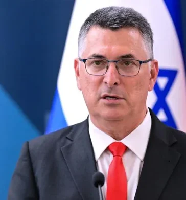 Saar replica a Lapid: Lula acusó a Israel de genocidio y Bolsonaro es "amigo"