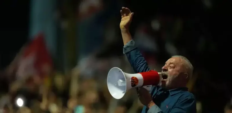 Lula da Silva retoma el poder en Brasil y cambia el tablero político latinoamericano