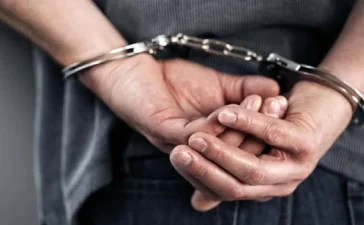 Violencia armada en Santo Domingo Este: mujer de 76 años muere y su hijo resulta herido; presunto agresor se entrega