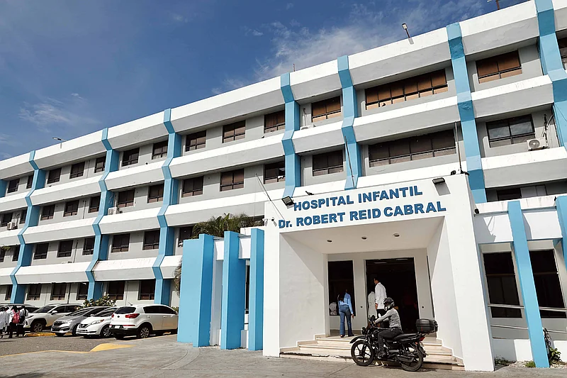 Falla eléctrica en Robert Reid Cabral evidencia fragilidad de servicios críticos en hospitales