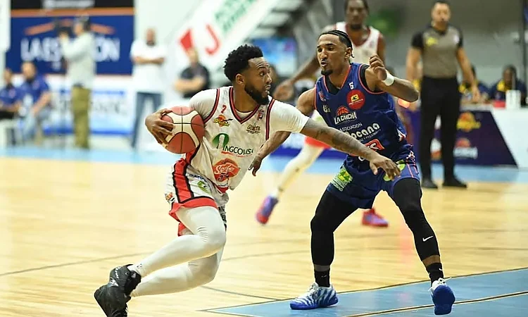 Justin Foreman debuta con 26 puntos y guía a San Sebastián a victoria en semifinal del BSE 2026