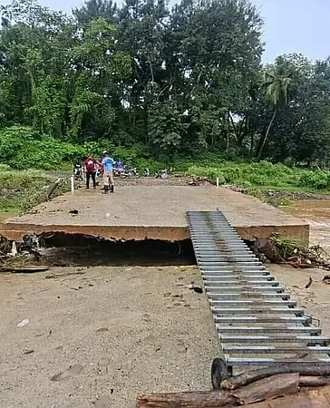 FP demanda acción urgente del Gobierno por puente colapsado en Monte Plata