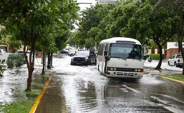 Vaguada y viento del sureste mantienen inestabilidad climática en República Dominicana