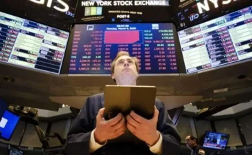 Alphabet pincha en bolsa: beneficio cae 25% y publicidad se desacelera