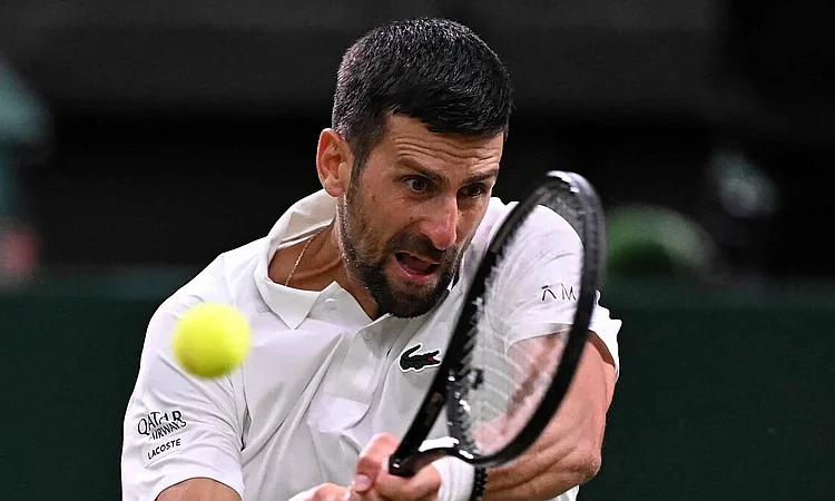 Djokovic mantiene vivo el sueño del Masters: remontada y clasificación en juego
