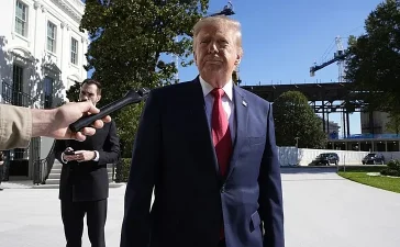 Trump y Obama cruzan acusaciones por reformas en la Casa Blanca antes de las elecciones de medio mandato