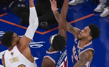 Simons brilla desde la banca y los 76ers completan remontada épica ante Pacers
