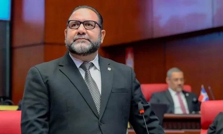 Renuncia de Rogelio Alfonso Genao al PRSC evidencia crisis de rumbo en el reformismo