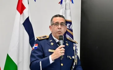 Policía Nacional califica de “peligrosa” al padrastro que apuñaló a su hijastro de 13 años en Villa Mella