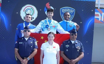 China arrasa en natación y EE. UU. se lleva el oro en 3x3 de los Juegos Policiales