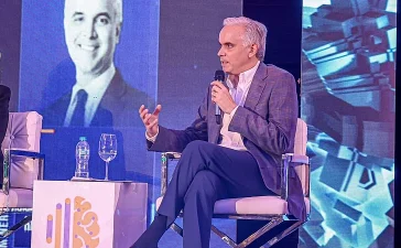 República Dominicana apuesta por la IA en las aulas para duplicar el PIB hacia 2036