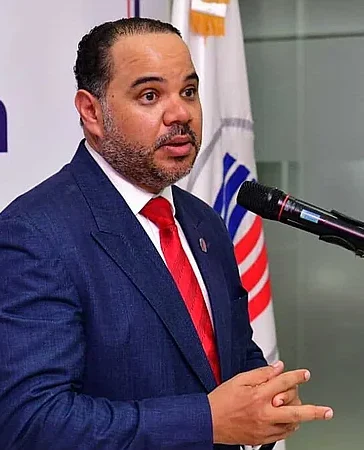Ulloa: crisis haitiana exige madurez y respaldo a las Fuerzas Armadas
