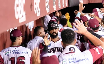 Gigantes del Cibao cortan racha de derrotas con victoria 5-1 sobre Licey en torneo invernal